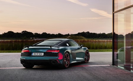 2021 Audi R8 Green Hell (Color: Tioman Green) Rear Three-Quarter Wallpapers 450x275 (21)