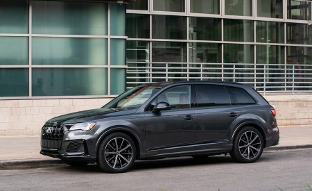2021 Audi SQ7 (US-Spec) Front Three-Quarter Wallpapers 450x275 (9)
