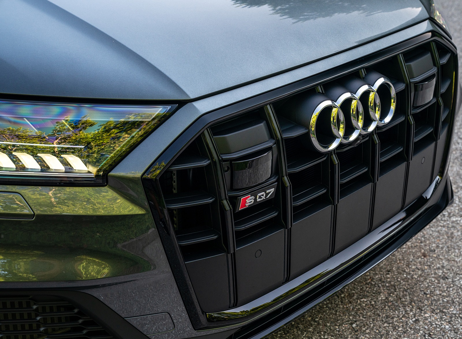 2021 Audi SQ7 (US-Spec) Grill Wallpapers (13)