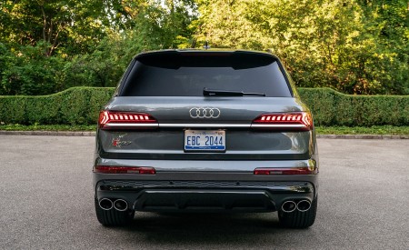 2021 Audi SQ7 (US-Spec) Rear Wallpapers 450x275 (11)