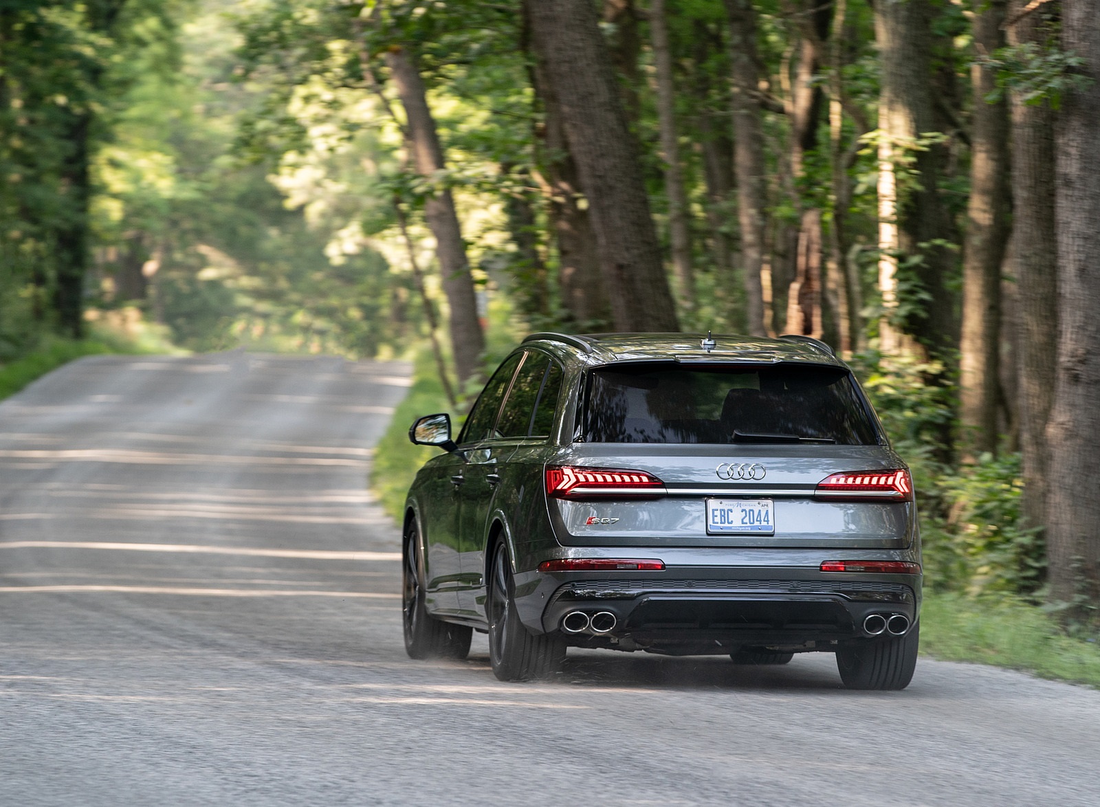 2021 Audi SQ7 (US-Spec) Rear Wallpapers (4)