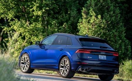 2021 Audi SQ8 (US-Spec) Rear Three-Quarter Wallpapers 450x275 (7)