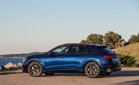 2021 Audi SQ8 (US-Spec) Side Wallpapers 450x275 (11)