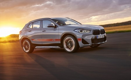 2021 BMW X2 M Mesh Edition Front Three-Quarter Wallpapers  450x275 (14)