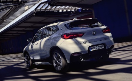 2021 BMW X2 M Mesh Edition Rear Three-Quarter Wallpapers 450x275 (55)