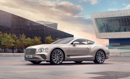 2021 Bentley Continental GT Mulliner Front Three-Quarter Wallpapers 450x275 (4)