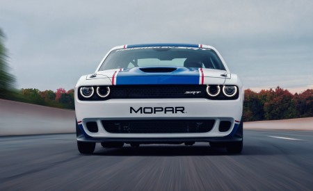 2021 Dodge Challenger Mopar Drag Pak Front Wallpapers 450x275 (9)