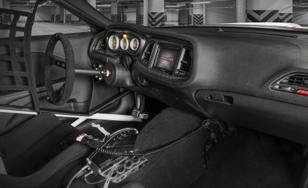 2021 Dodge Challenger Mopar Drag Pak Interior Wallpapers 450x275 (33)