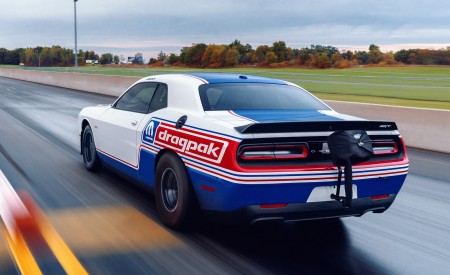 2021 Dodge Challenger Mopar Drag Pak Rear Three-Quarter Wallpapers 450x275 (8)