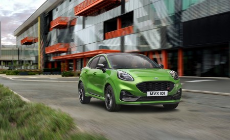 2021 Ford Puma ST Front Three-Quarter Wallpapers  450x275 (3)
