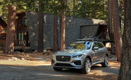 2021 Jaguar F-PACE Front Wallpapers  450x275 (28)