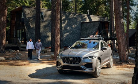 2021 Jaguar F-PACE Front Wallpapers 450x275 (30)