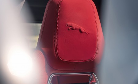 2021 Jaguar F-PACE Interior Detail Wallpapers  450x275 (79)