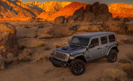 2021 Jeep Wrangler 4xe Plug-In Hybrid Front Three-Quarter Wallpapers  450x275 (16)