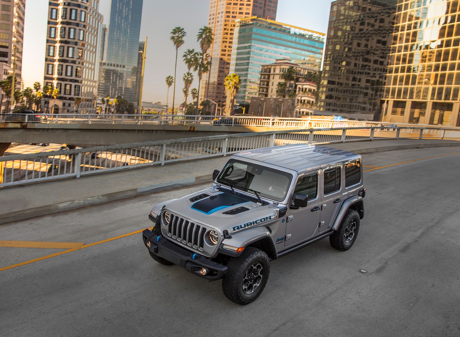 2021 Jeep Wrangler 4xe Plug-In Hybrid Front Three-Quarter Wallpapers  (6)