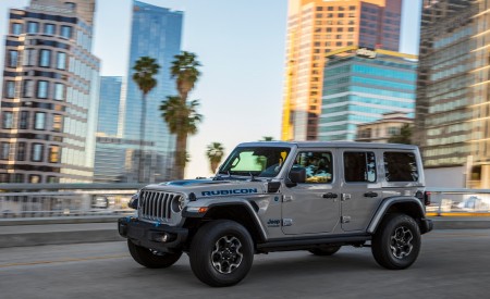 2021 Jeep Wrangler 4xe Plug-In Hybrid Front Three-Quarter Wallpapers  450x275 (7)