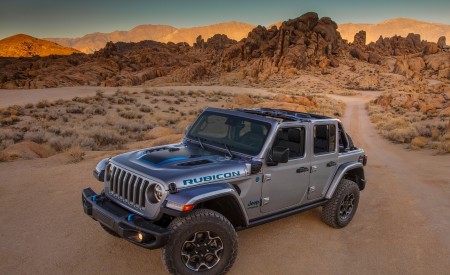 2021 Jeep Wrangler 4xe Plug-In Hybrid Front Three-Quarter Wallpapers  450x275 (18)