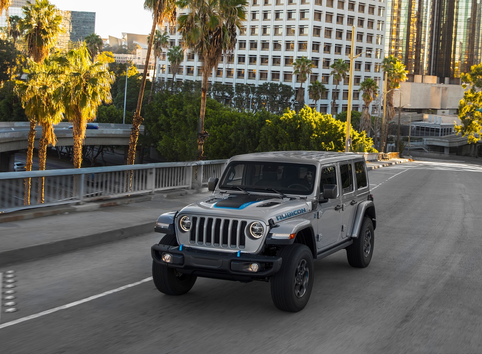 2021 Jeep Wrangler 4xe Plug-In Hybrid Front Three-Quarter Wallpapers (8)