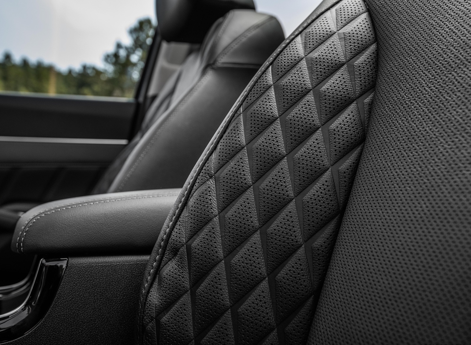 2021 Kia Sorento SX Interior Detail Wallpapers (12)