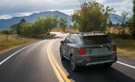 2021 Kia Sorento X-Line Rear Three-Quarter Wallpapers 450x275 (4)