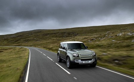 2021 Land Rover Defender Plug-In Hybrid Front Wallpapers  450x275 (4)