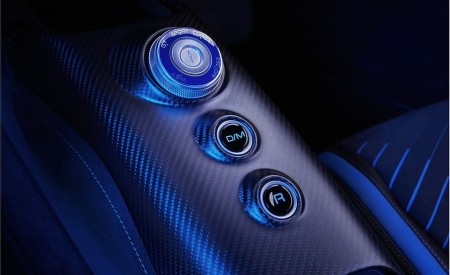 2021 Maserati MC20 Central Console Wallpapers 450x275 (118)