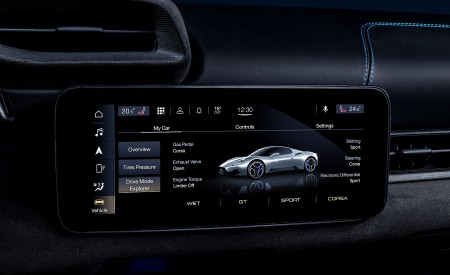 2021 Maserati MC20 Central Console Wallpapers 450x275 (119)