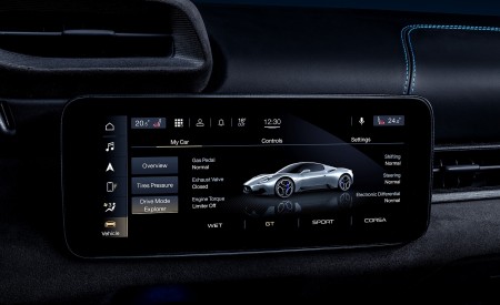 2021 Maserati MC20 Central Console Wallpapers 450x275 (125)