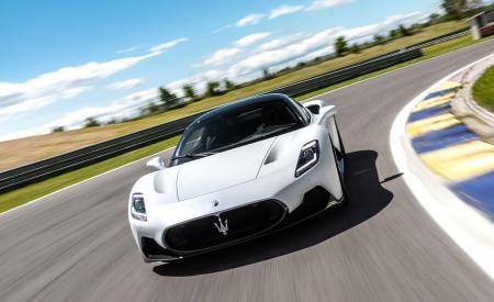 2021 Maserati MC20 (Color: Bianco Audace) Front Wallpapers 450x275 (49)