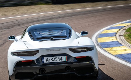 2021 Maserati MC20 (Color: Bianco Audace) Rear Wallpapers  450x275 (69)