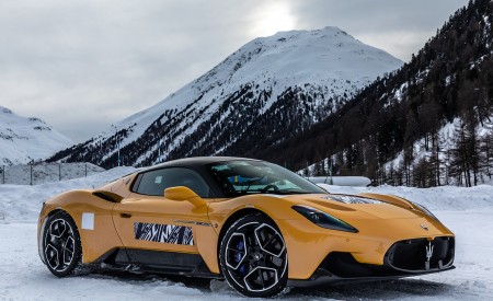 2021 Maserati MC20 Front Three-Quarter Wallpapers 450x275 (37)