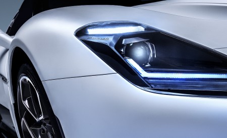 2021 Maserati MC20 Headlight Wallpapers 450x275 (103)