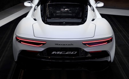2021 Maserati MC20 Rear Wallpapers 450x275 (141)