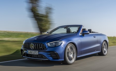 2021 Mercedes-AMG E 53 4MATIC+ Cabriolet (Color: Magno Brilliant Blue) Front Three-Quarter Wallpapers 450x275 (58)