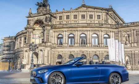 2021 Mercedes-AMG E 53 4MATIC+ Cabriolet (Color: Magno Brilliant Blue) Side Wallpapers 450x275 (80)