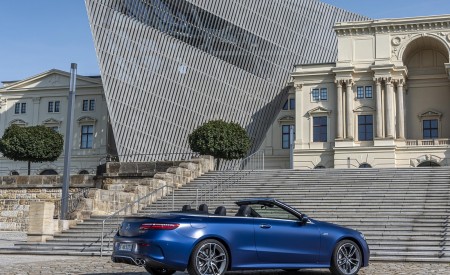 2021 Mercedes-AMG E 53 4MATIC+ Cabriolet (Color: Magno Brilliant Blue) Side Wallpapers 450x275 (88)