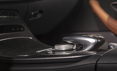 2021 Mercedes-AMG E 53 Cabriolet (US-Spec) Central Console Wallpapers 450x275 (53)