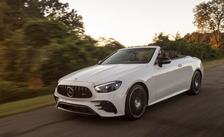 2021 Mercedes-AMG E 53 Cabriolet (US-Spec) Front Three-Quarter Wallpapers 450x275 (12)