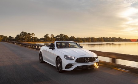 2021 Mercedes-AMG E 53 Cabriolet (US-Spec) Front Three-Quarter Wallpapers 450x275 (4)
