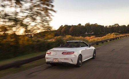2021 Mercedes-AMG E 53 Cabriolet (US-Spec) Rear Three-Quarter Wallpapers 450x275 (13)