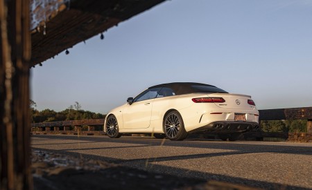2021 Mercedes-AMG E 53 Cabriolet (US-Spec) Rear Three-Quarter Wallpapers 450x275 (26)