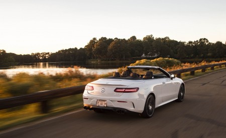 2021 Mercedes-AMG E 53 Cabriolet (US-Spec) Rear Three-Quarter Wallpapers 450x275 (15)