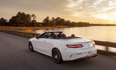 2021 Mercedes-AMG E 53 Cabriolet (US-Spec) Rear Three-Quarter Wallpapers 450x275 (6)