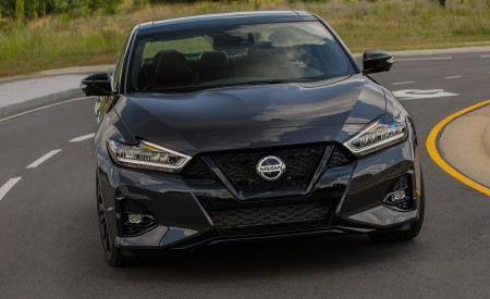 2021 Nissan Maxima 40th Anniversary Edition Front Wallpapers 450x275 (2)