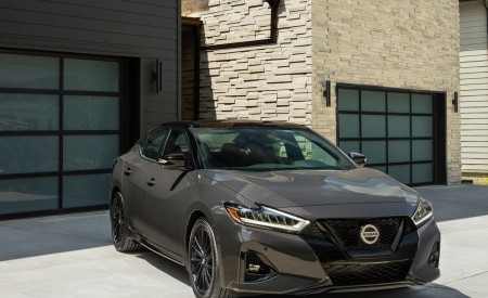 2021 Nissan Maxima 40th Anniversary Edition Front Wallpapers 450x275 (7)