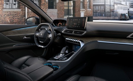 2021 Peugeot 5008 Interior Wallpapers 450x275 (14)