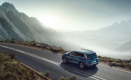 2021 Peugeot 5008 Rear Three-Quarter Wallpapers 450x275 (2)