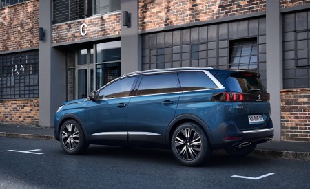 2021 Peugeot 5008 Rear Three-Quarter Wallpapers 450x275 (6)