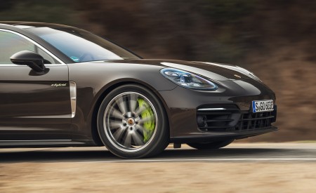 2021 Porsche Panamera 4S E-Hybrid (Color: Truffle Brown Metallic) Detail Wallpapers 450x275 (21)