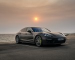 2021 Porsche Panamera 4S E-Hybrid (Color: Truffle Brown Metallic) Front Three-Quarter Wallpapers 150x120 (19)